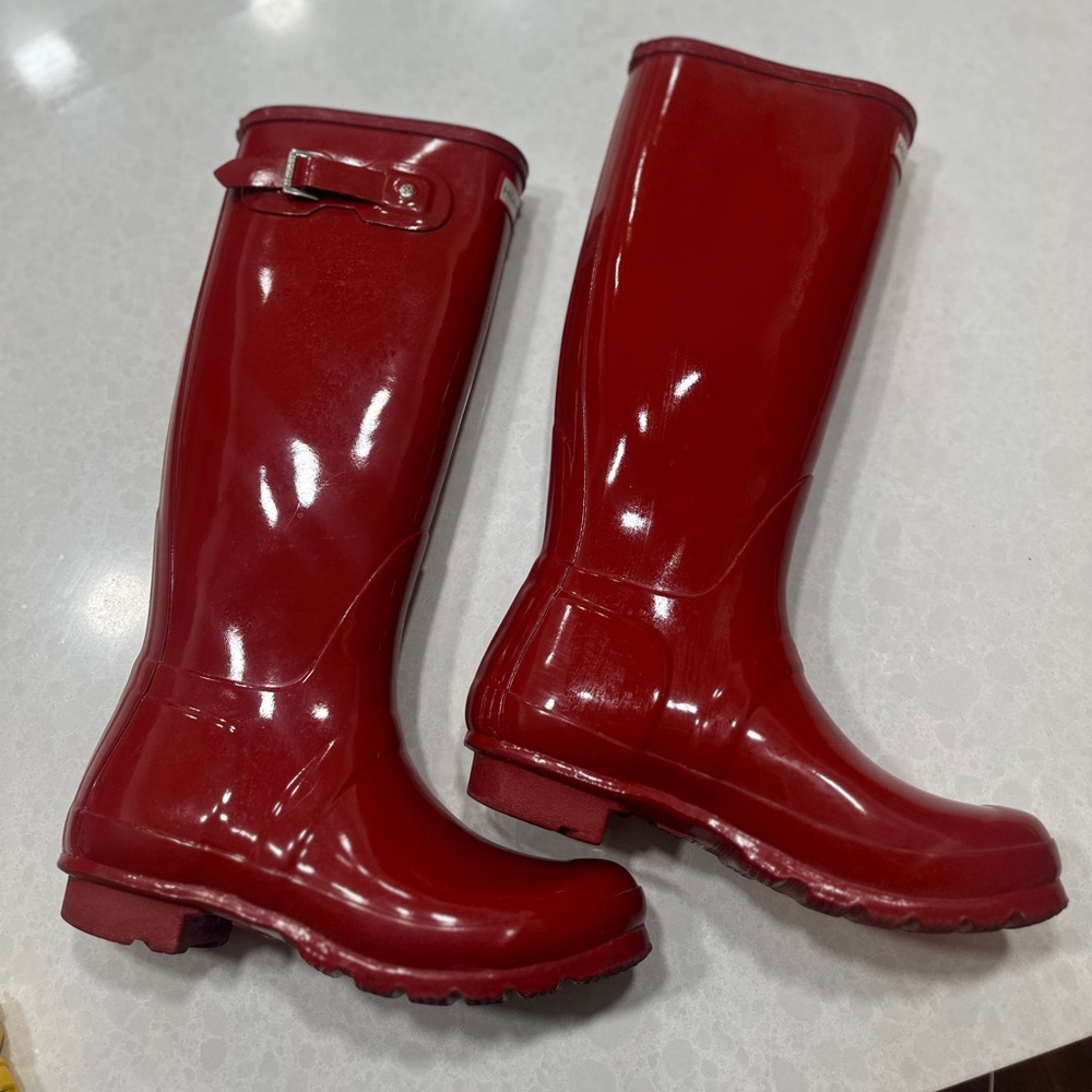 Hunter - Red Glossy Rain Boots